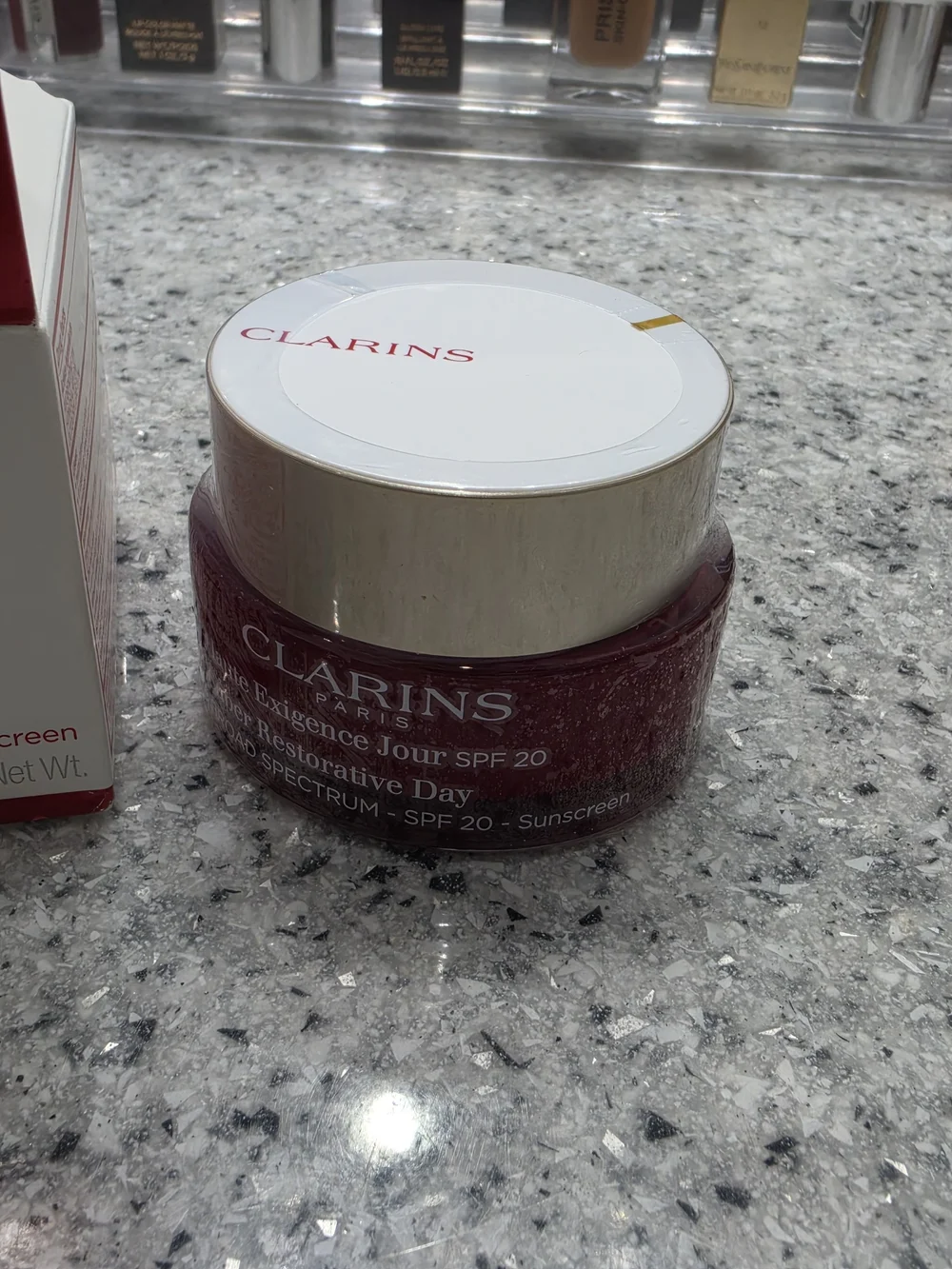 Clarins Super Restorative Day Cream SPF 20 — 50ml